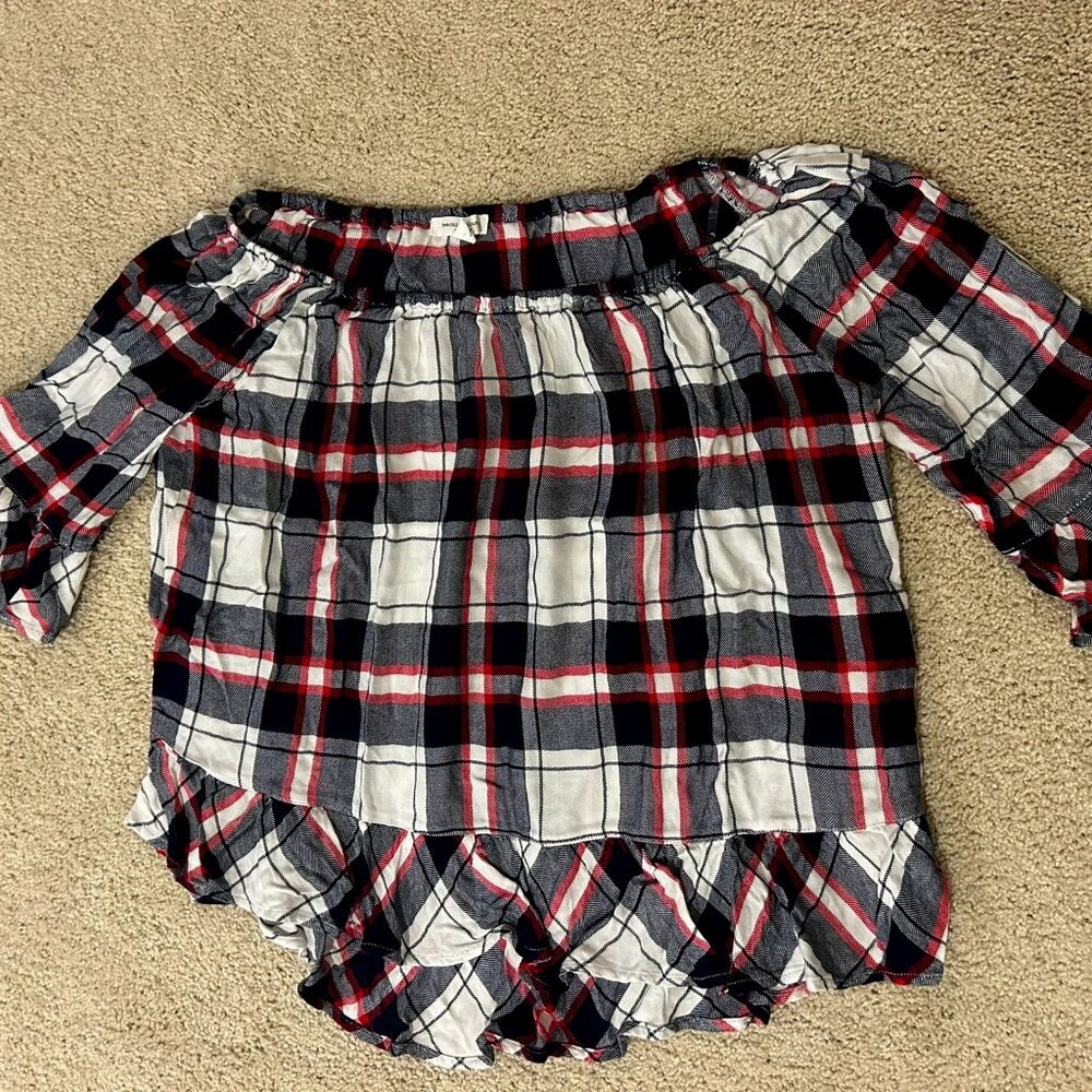 off-shoulder plaid shirt